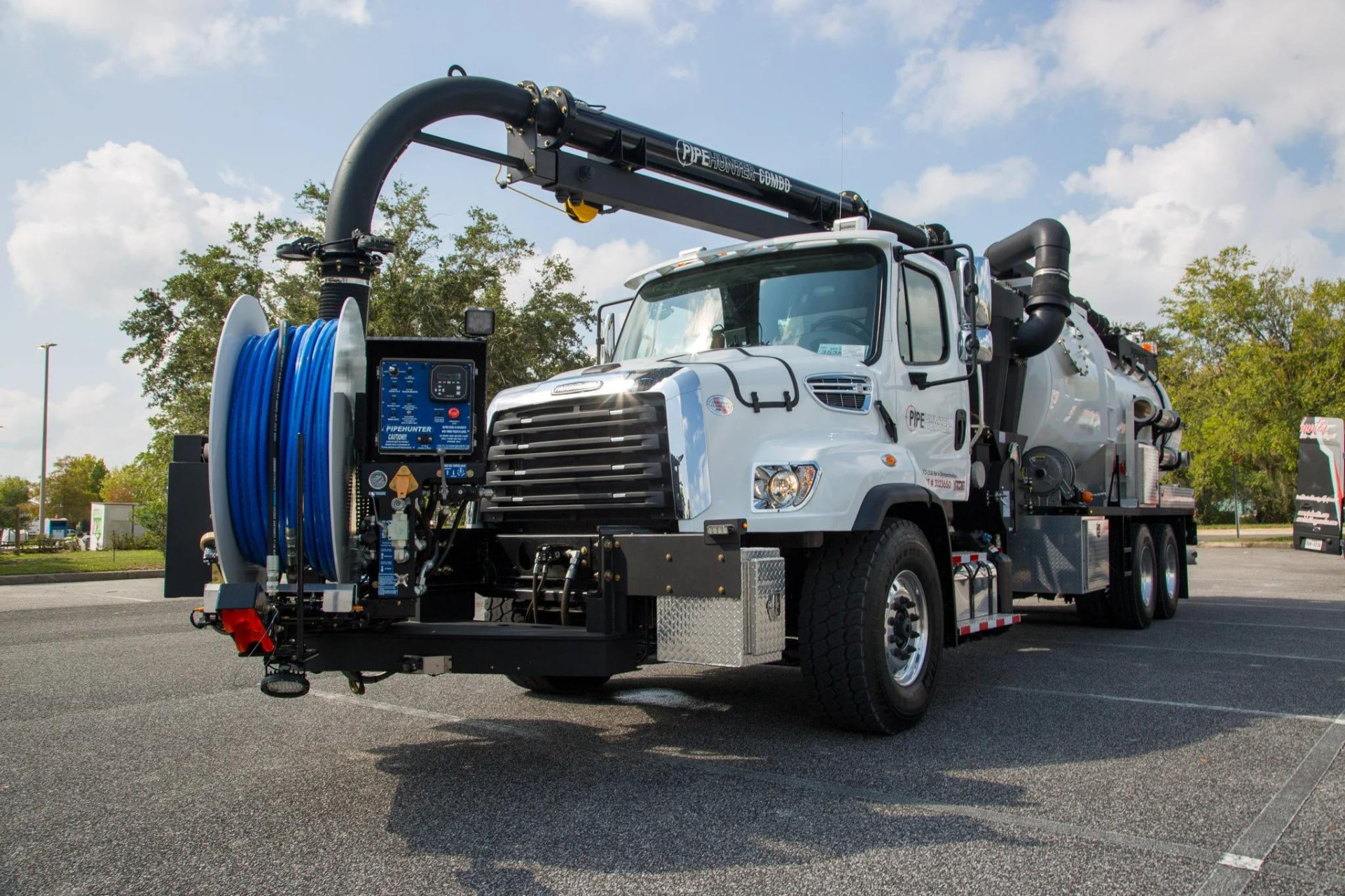 8,000–10,000 L basic combination truck